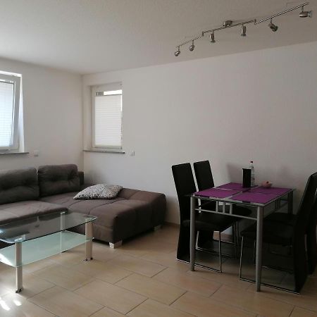Ferienwohnung Weingut Brutscher Roschbach ภายนอก รูปภาพ